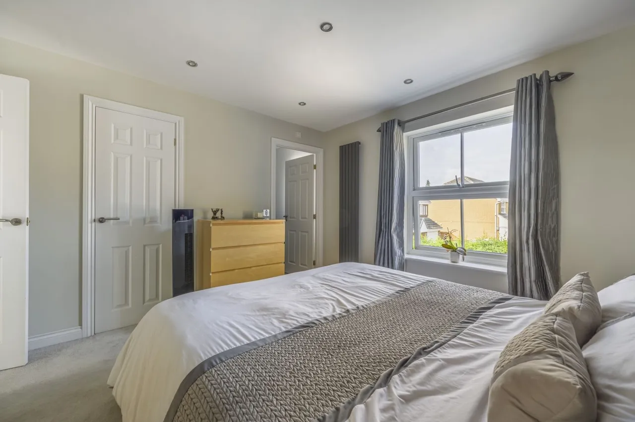 Haywain Close, Swindon, SN25, photo 31