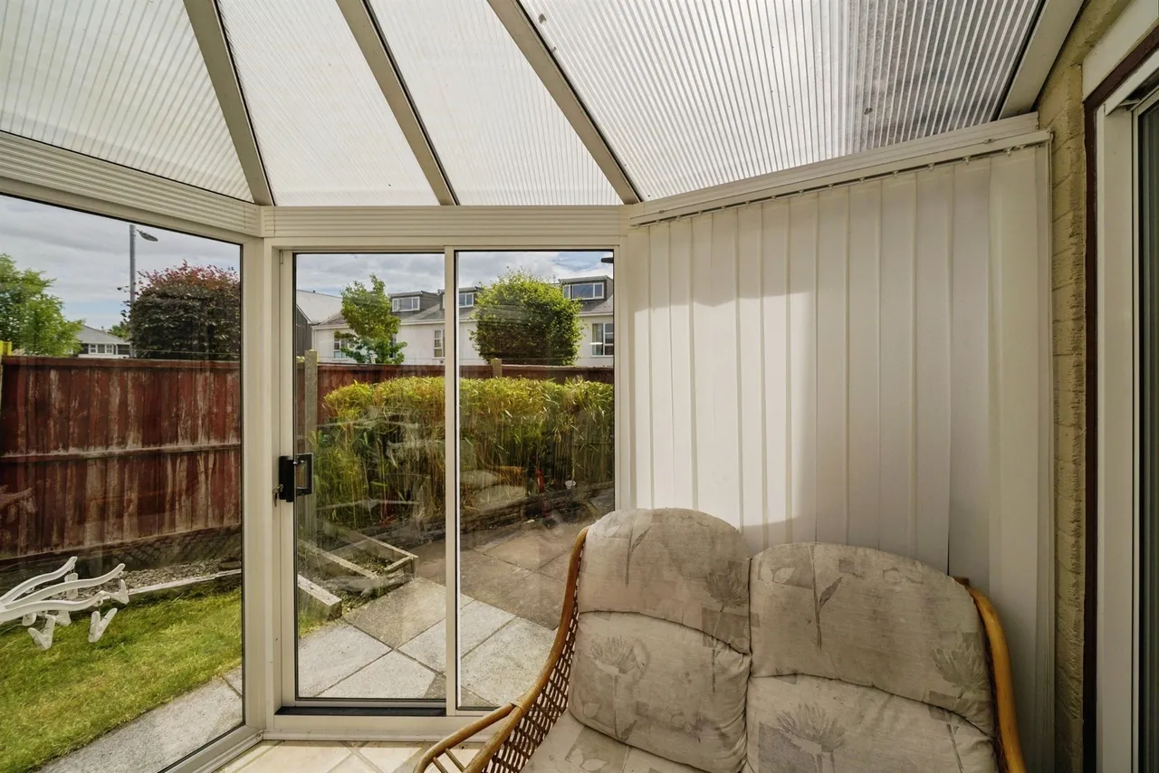 Pooltown Road, Whitby, CH65, photo 9