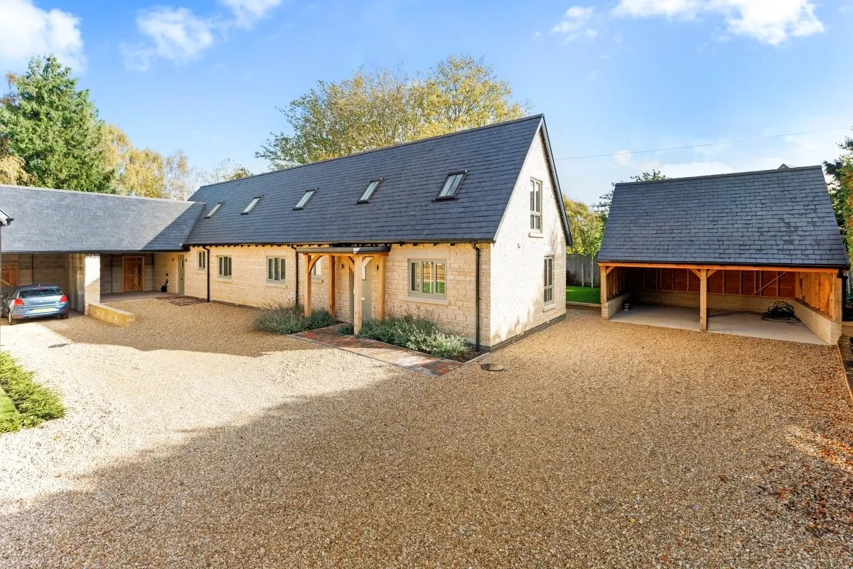 2 bed house to rent, Harcourt Meadow Blackditch, OX29