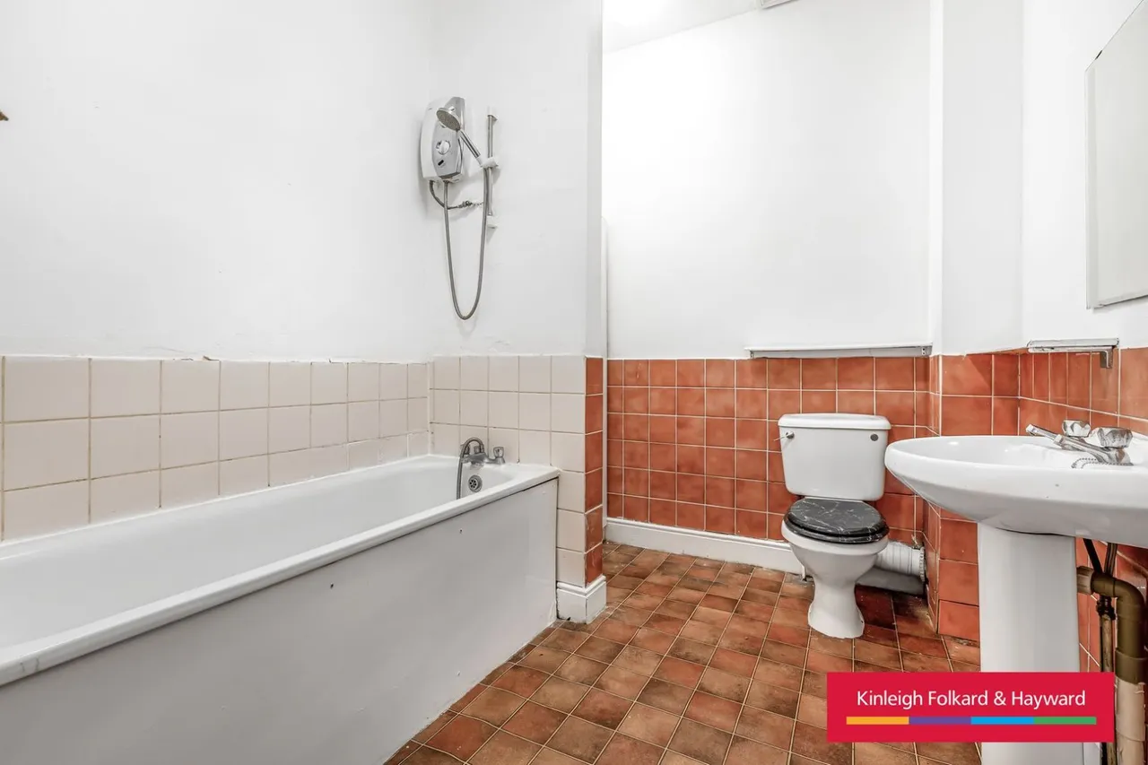Lewisham Way, London, SE14, photo 6
