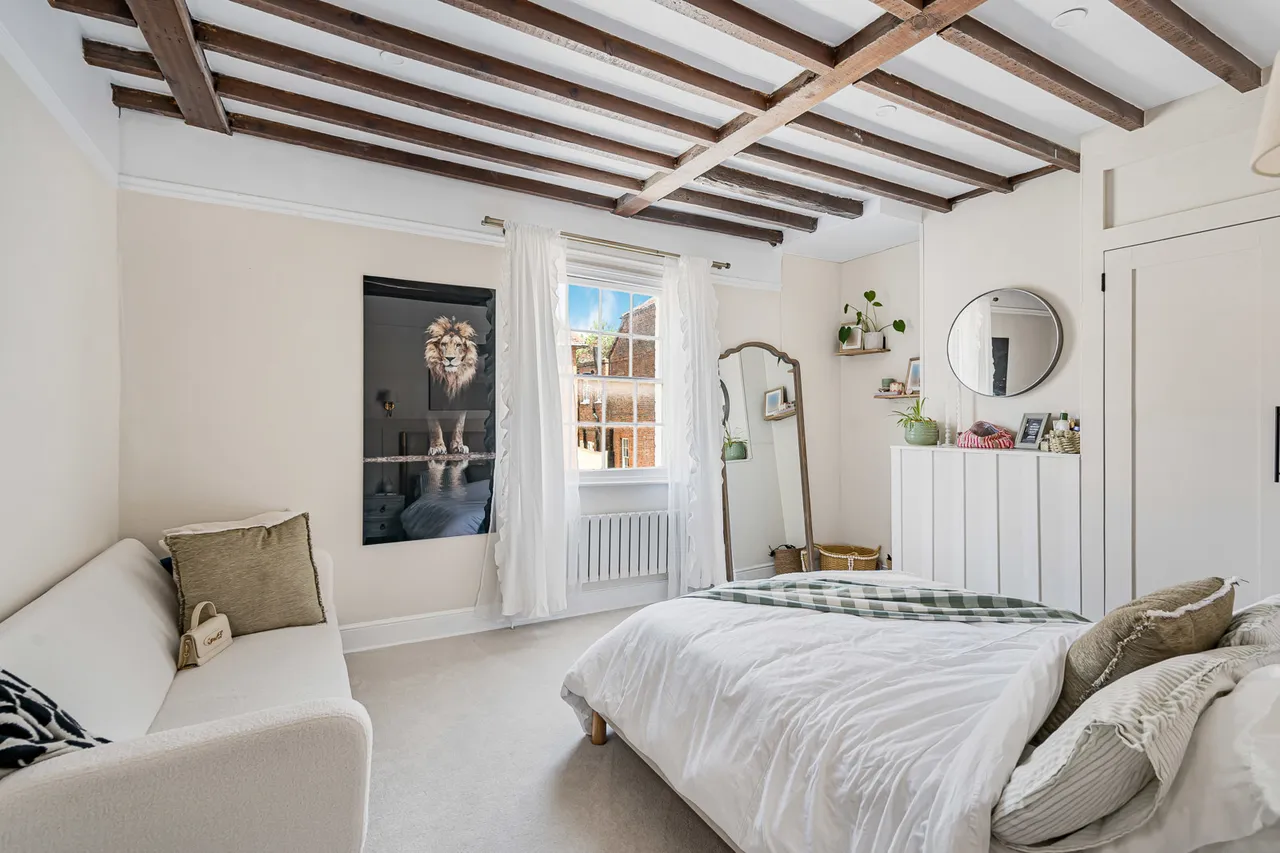 West Street, Farnham, GU9, photo 15