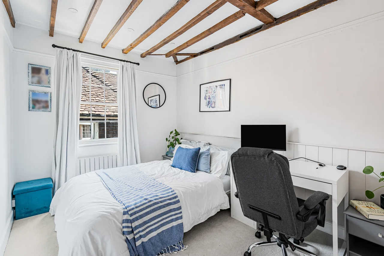 West Street, Farnham, GU9, photo 6