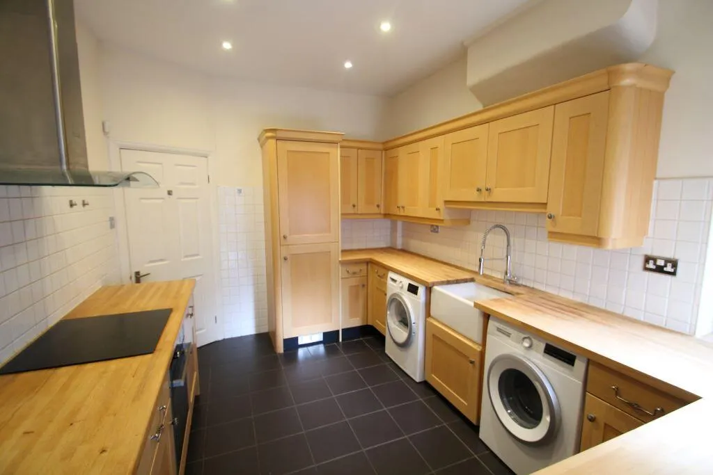 Seagry Road, London, photo 6
