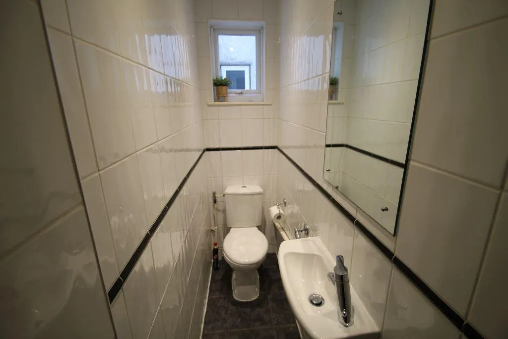Seagry Road, London, photo 8
