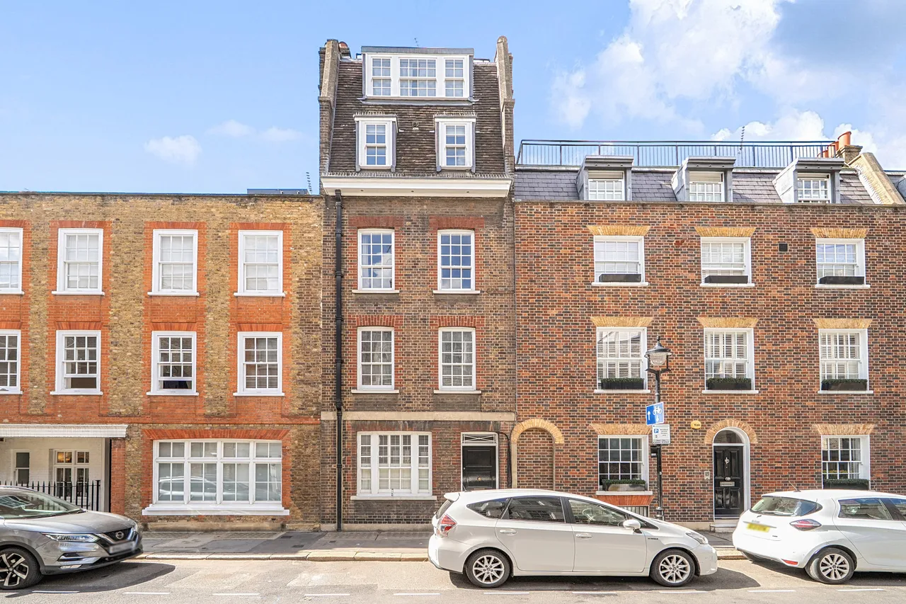Flat 1, 10 Wilfred Street, London, photo 6