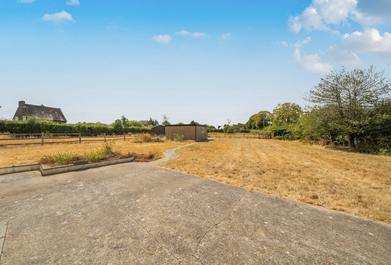 Nursery Lane, Surrey, Hookwood, RH6 0HG, photo 4