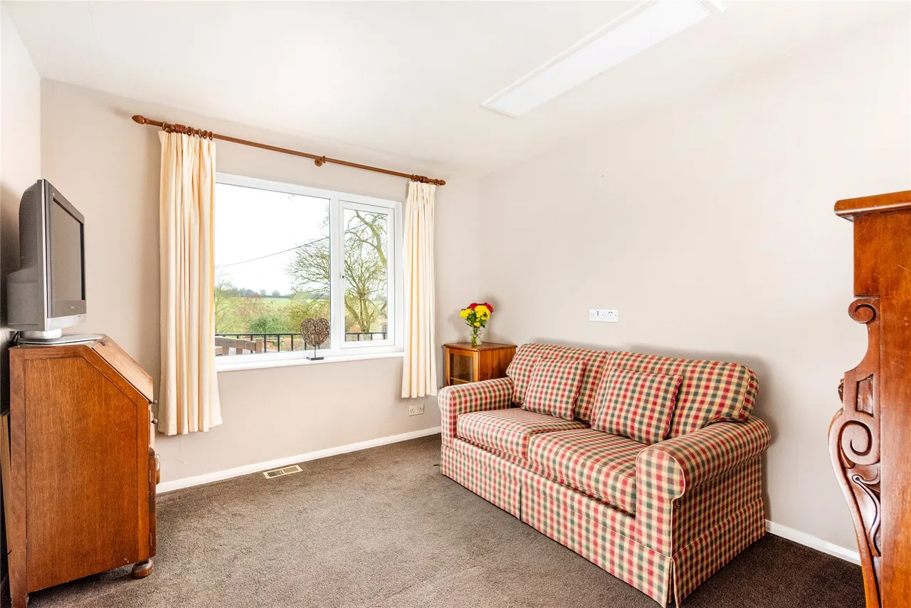 Timpson Lane, Clifton Reynes, MK46, photo 13