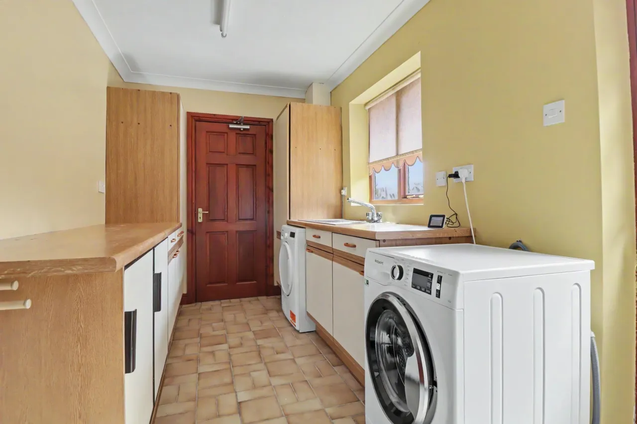 Oakhurst Crescent, Stoke-On-Trent, photo 7