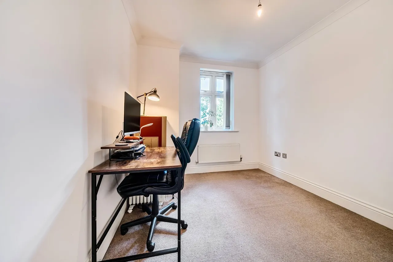 Station Road, Dorridge, B93, photo 8