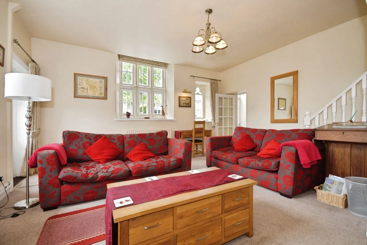 The Old School, Tideswell, Buxton, Derbyshire, SK17, photo 4