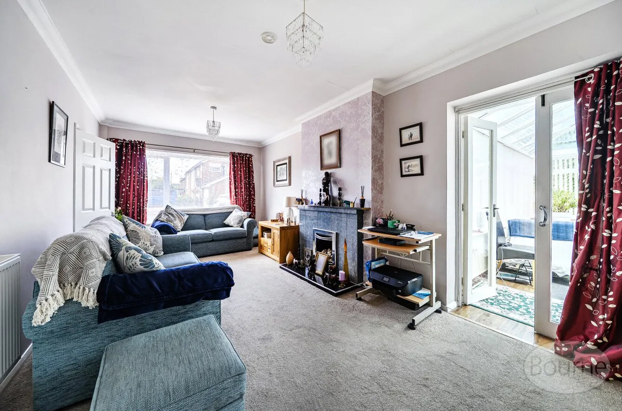 Ewins Close, Ash, GU12, photo 2