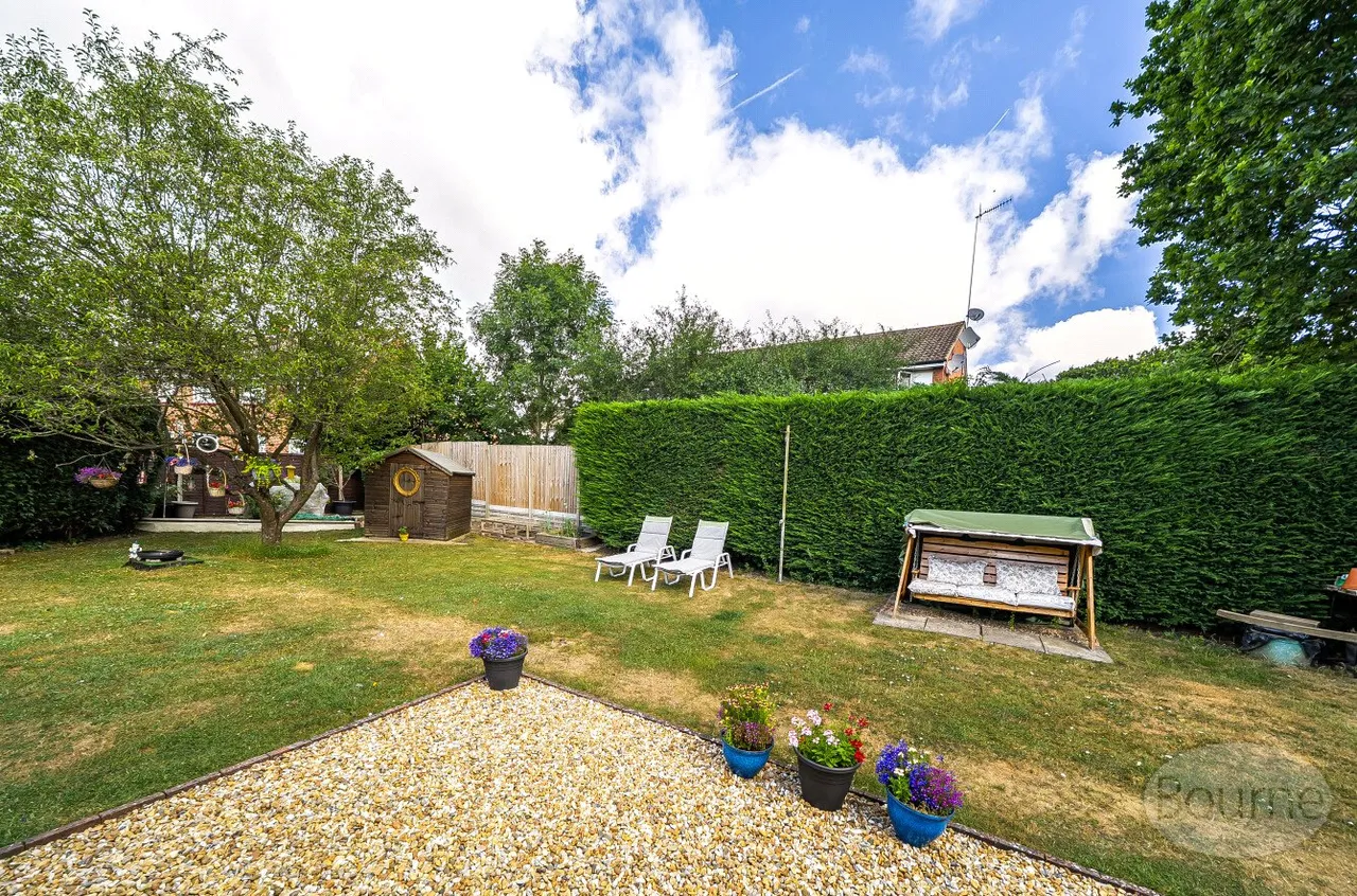 Ewins Close, Ash, GU12, photo 9
