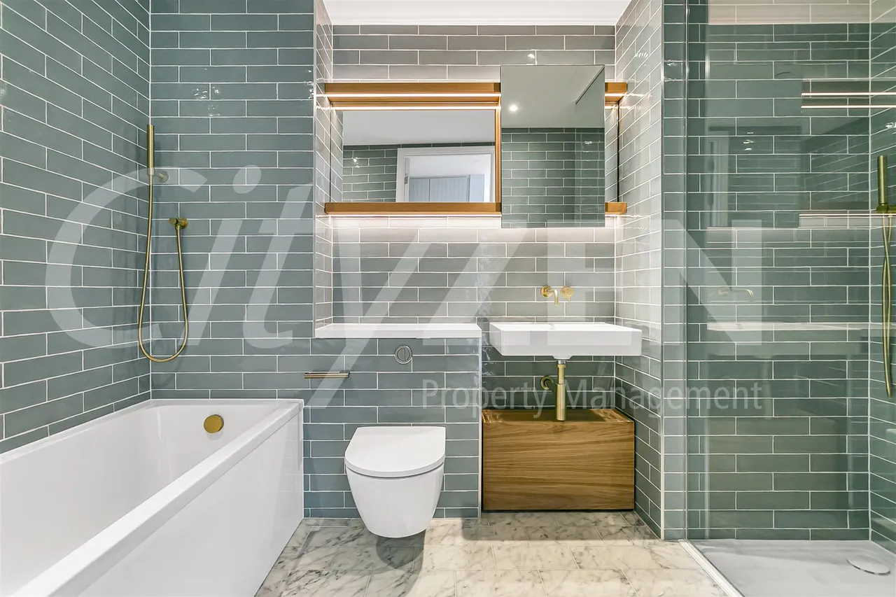 Hollandbury House, 4 Brent Way, London, TW8 8GR, photo 6