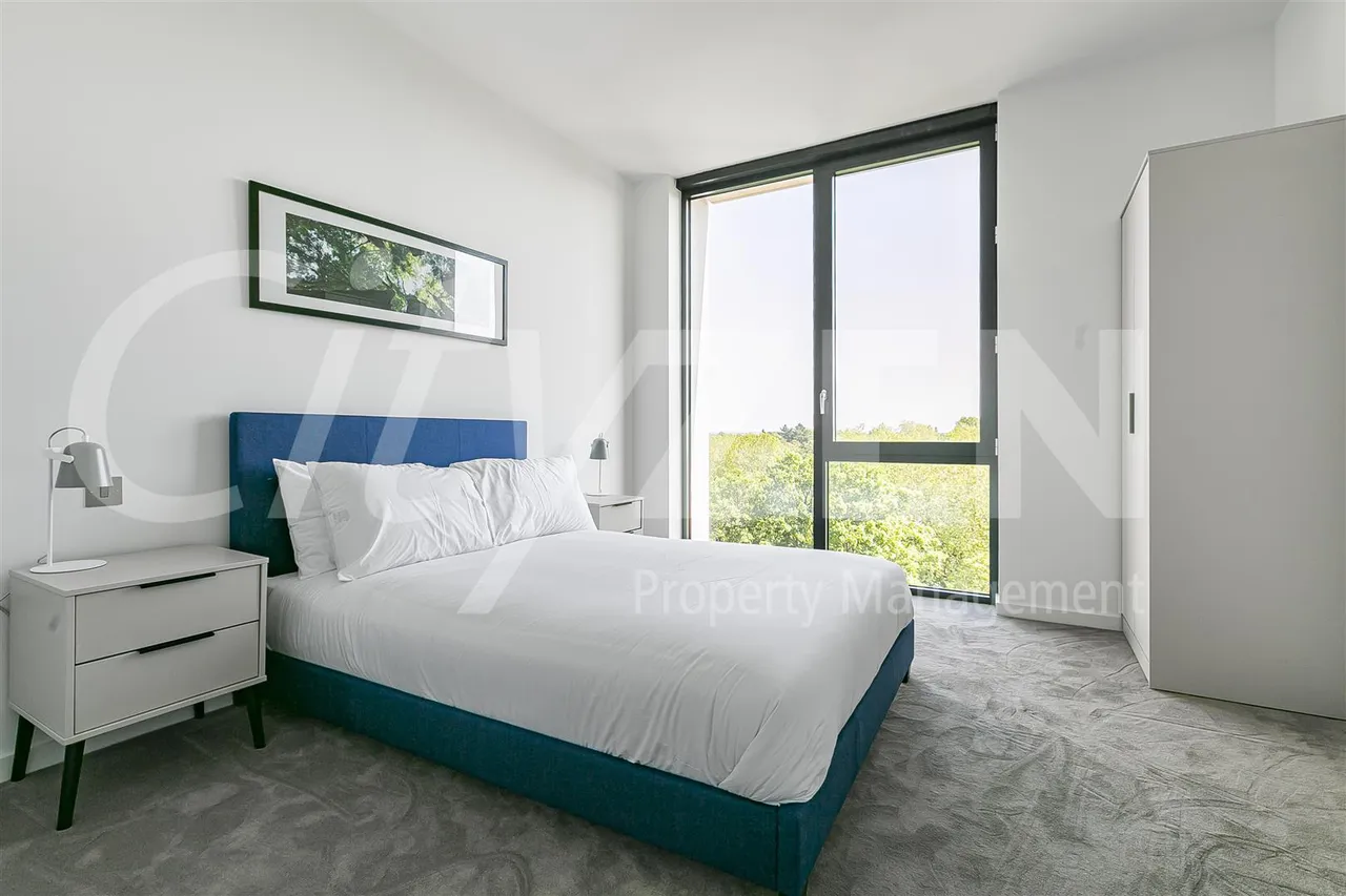Hollandbury House, 4 Brent Way, London, TW8 8GR, photo 3
