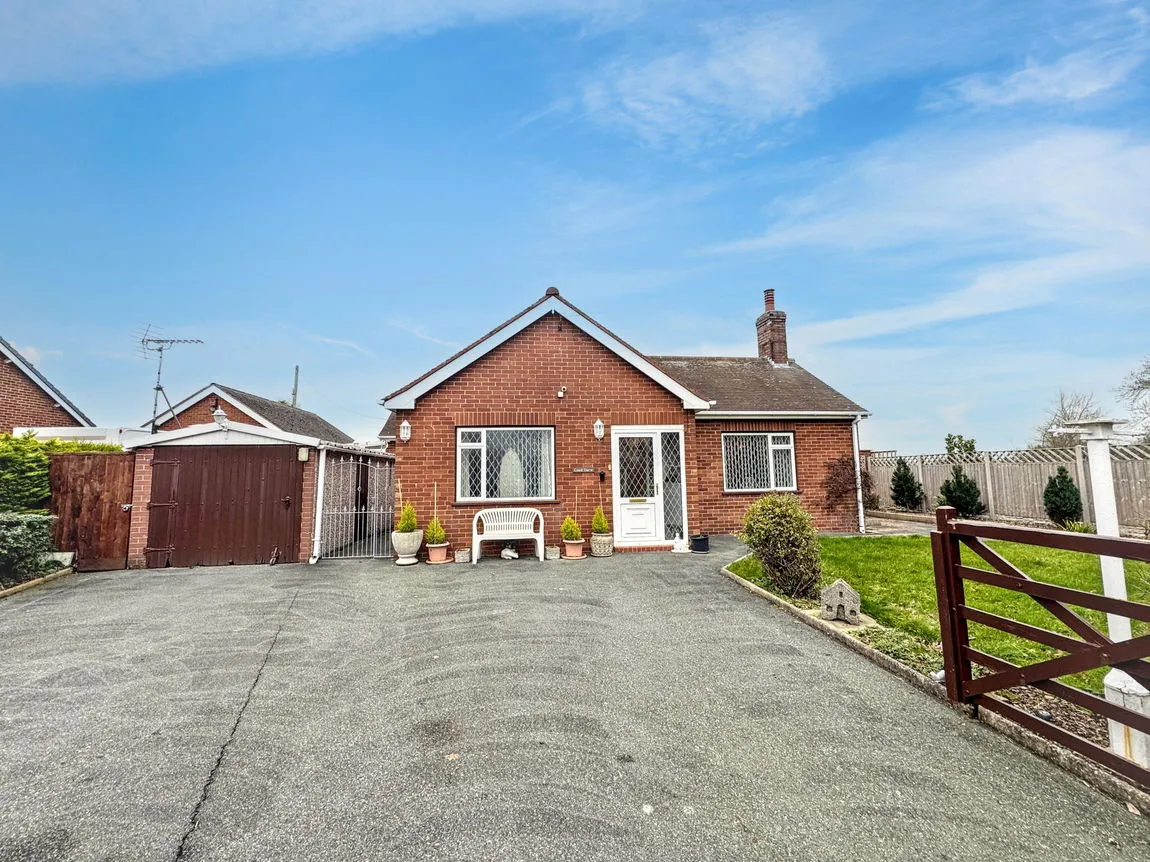 2 bed house for sale — Rhuddlan Road, Bodelwyddan, Denbighshire, LL18 5UN