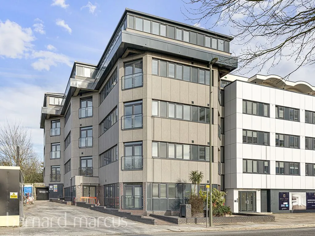 Chase Way, LONDON, photo 12