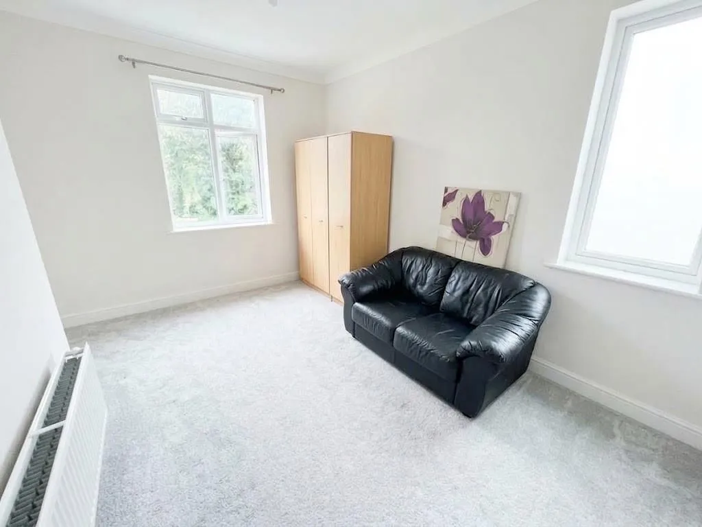 Langley Park, Mill Hill, photo 6