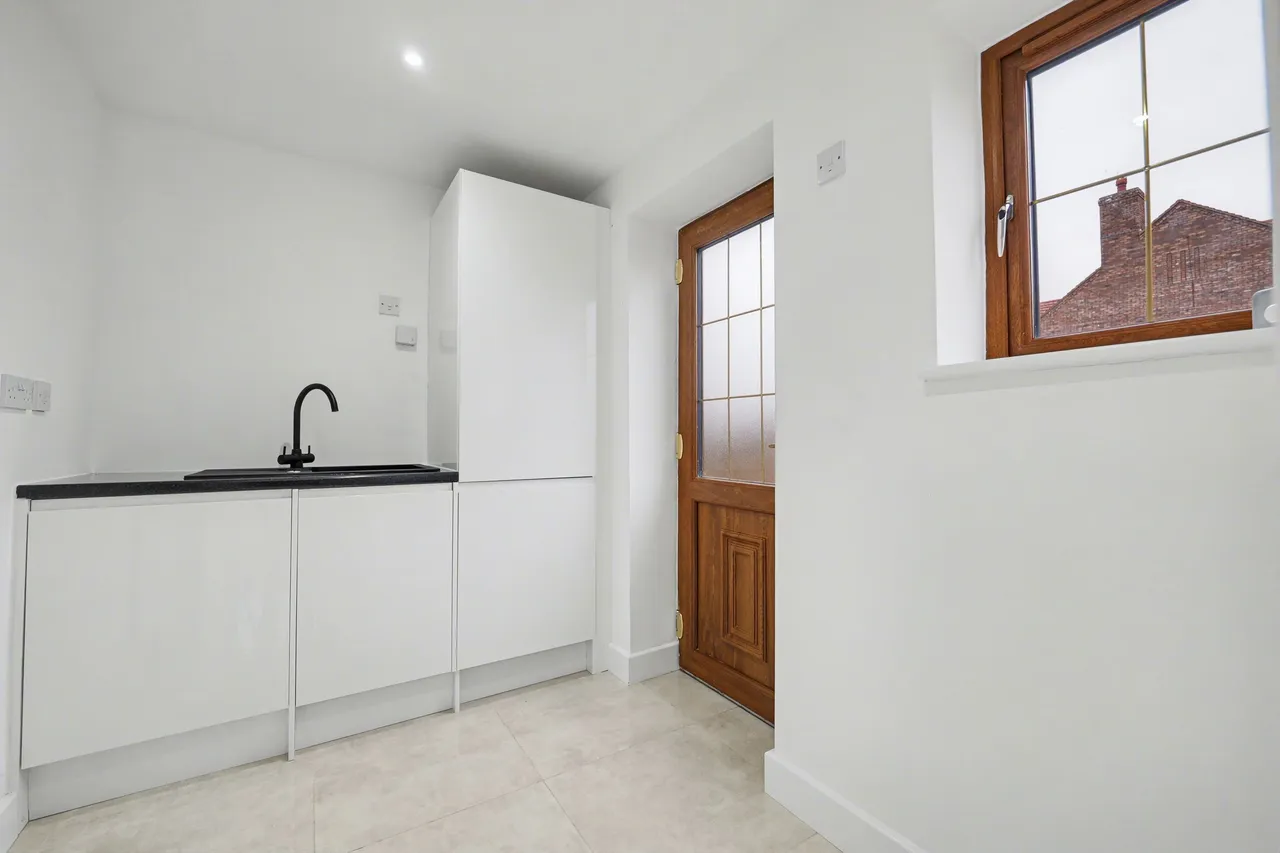 155a Coventry Road, Bulkington, Bedworth, CV12, photo 5