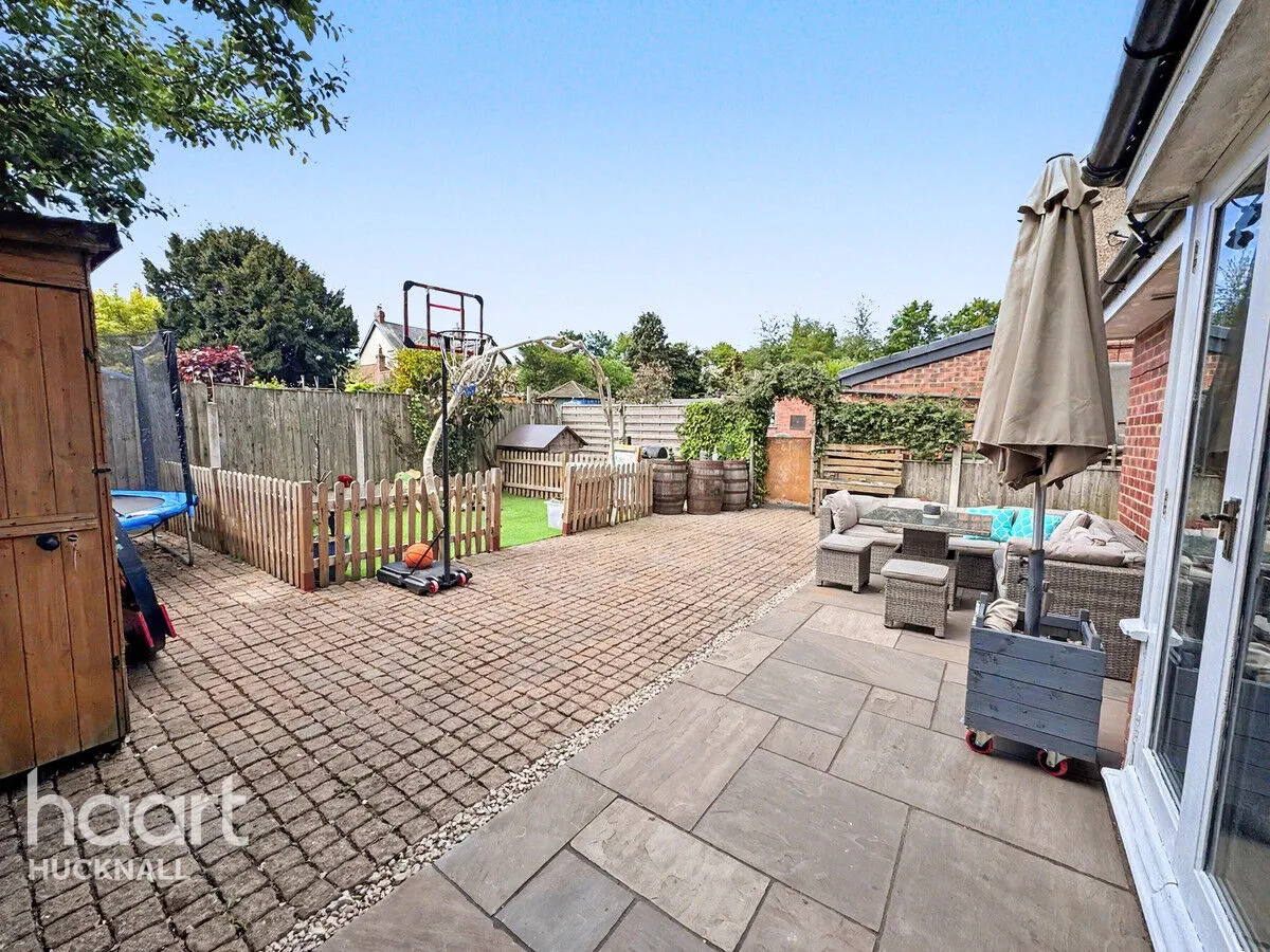 Wood Lane, Nottingham, NG15, photo 20