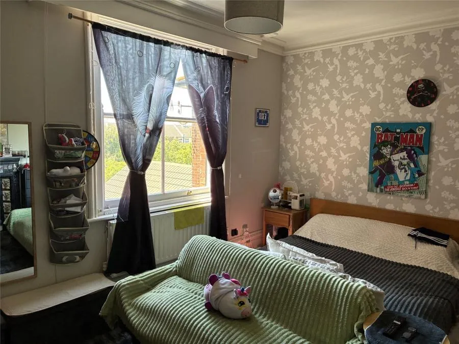 Gladys Avenue, Portsmouth, PO2, photo 9