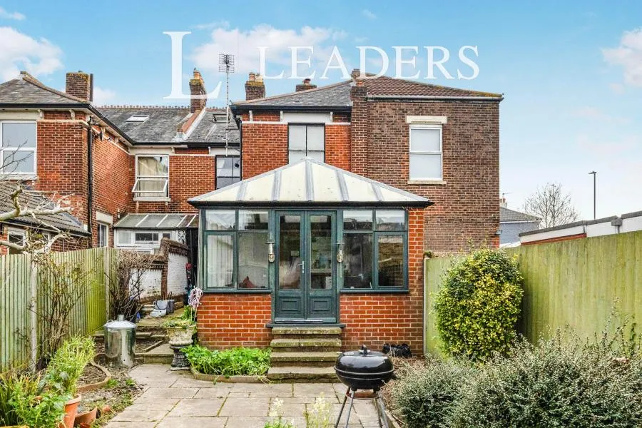 Gladys Avenue, Portsmouth, PO2, photo 3