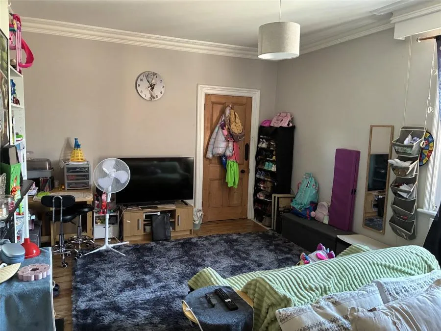 Gladys Avenue, Portsmouth, PO2, photo 8