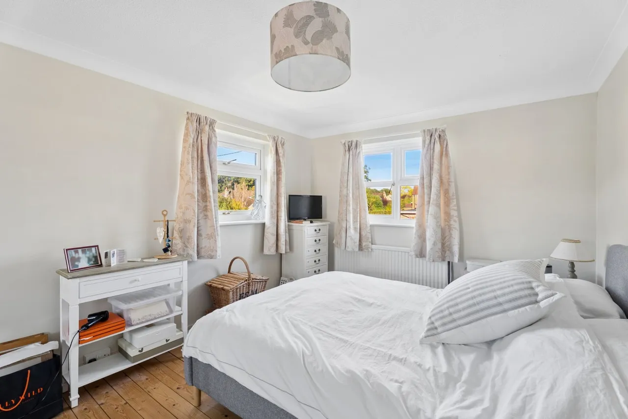 Main Road, Naphill, HP14, photo 26