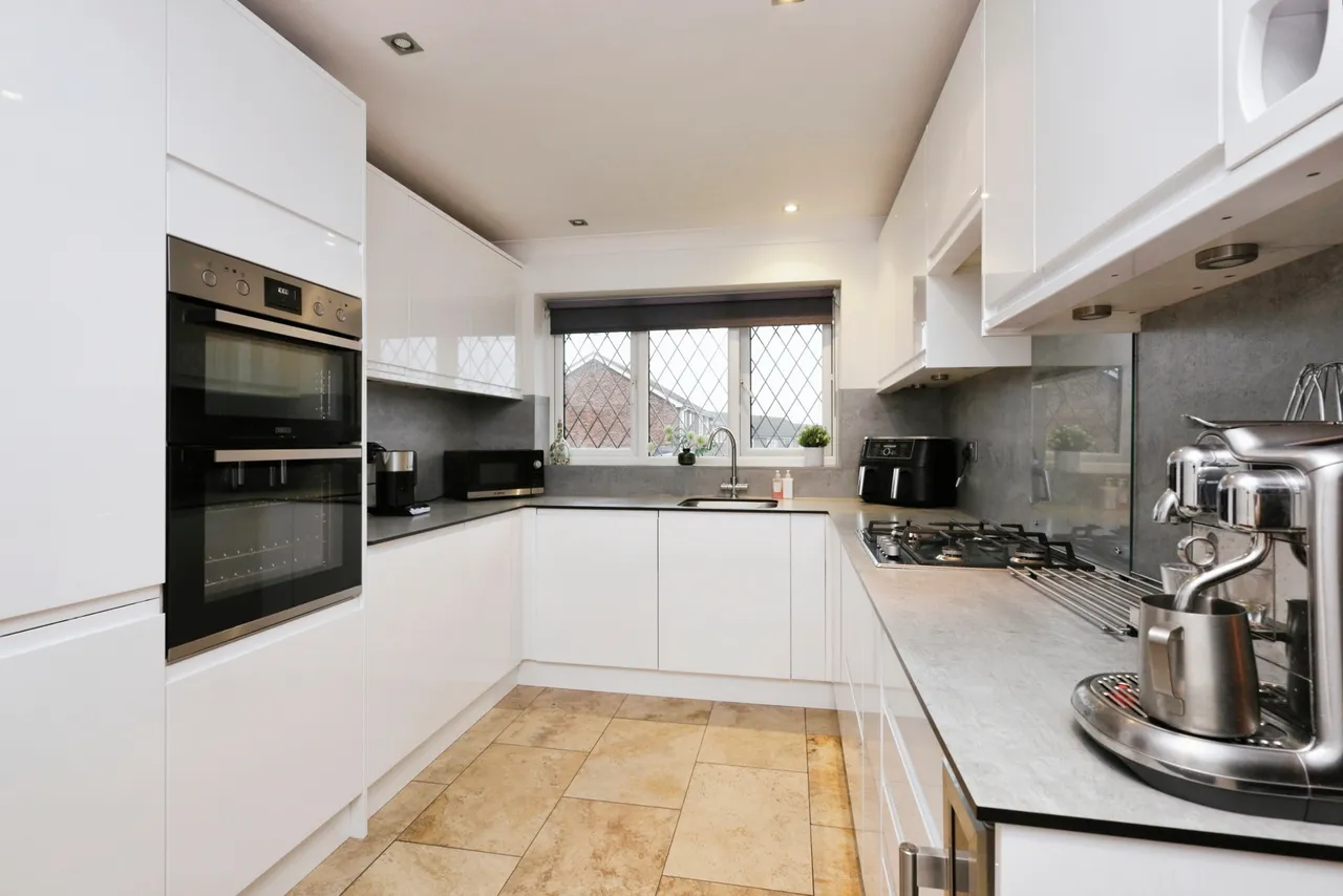 Milland Road, Hailsham, BN27, photo 3