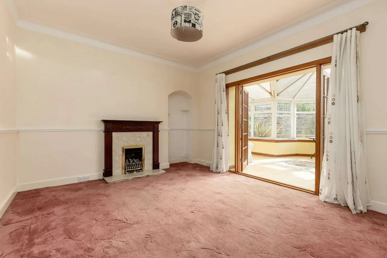Greenbank Road, Greenbank, EH10, photo 8
