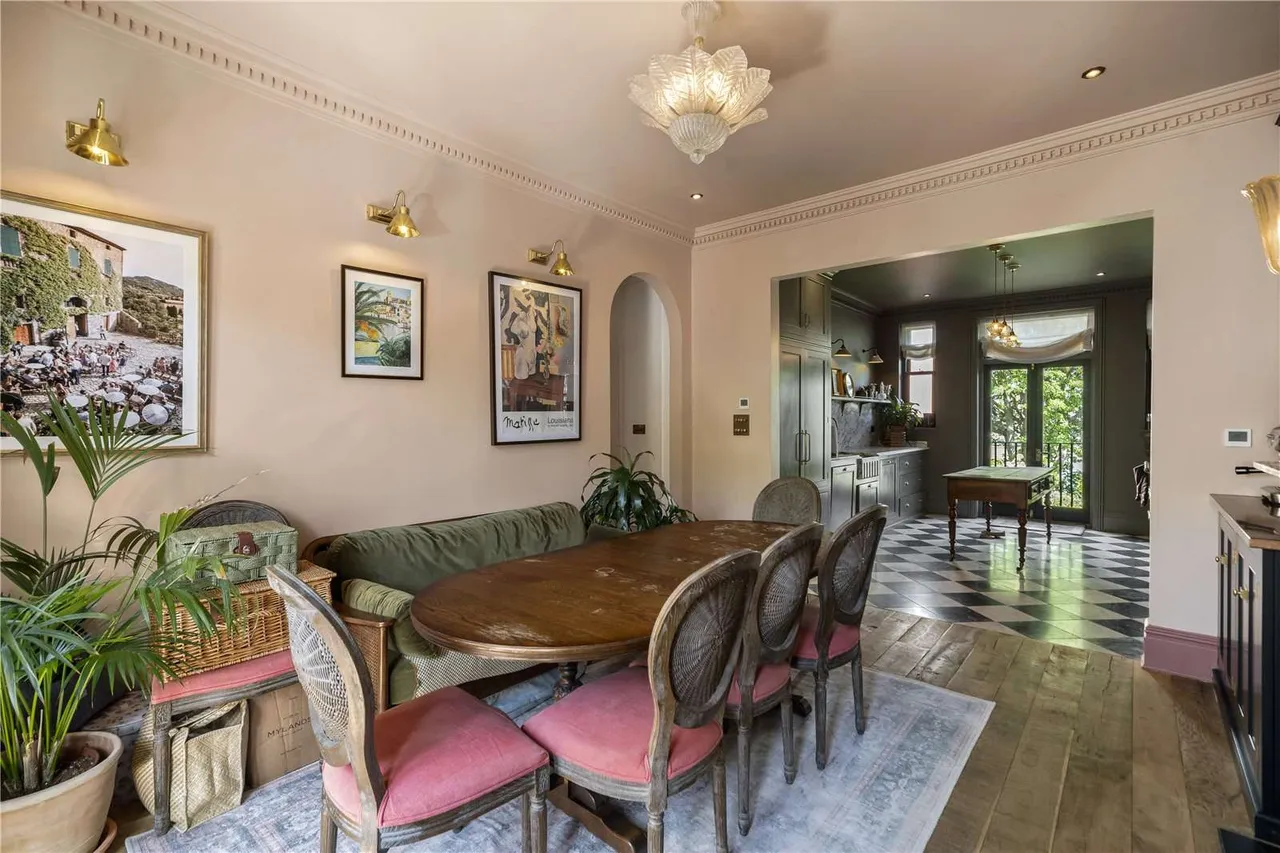 Riverview Gardens, Barnes, London, SW13 8QY, photo 5