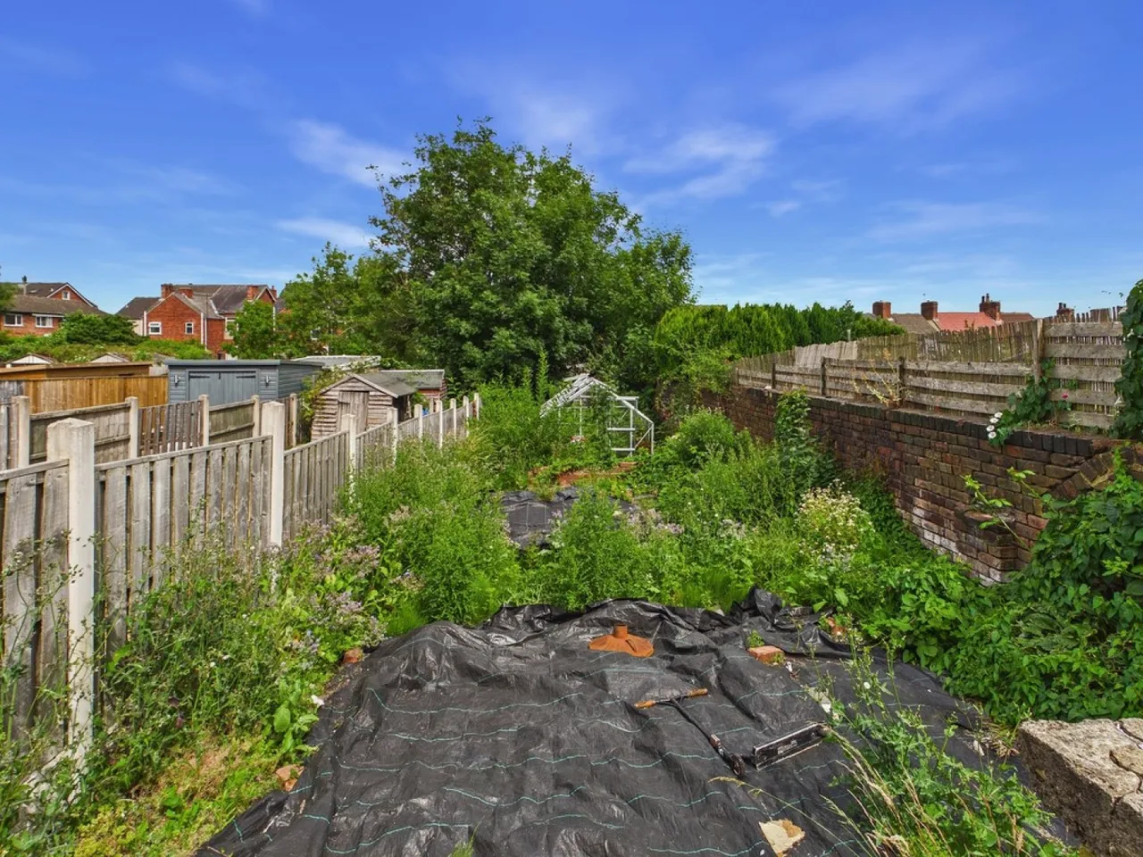 South Street North, New Whittington, photo 2