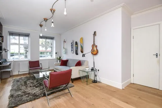 North End Road, London, NW11, photo 3