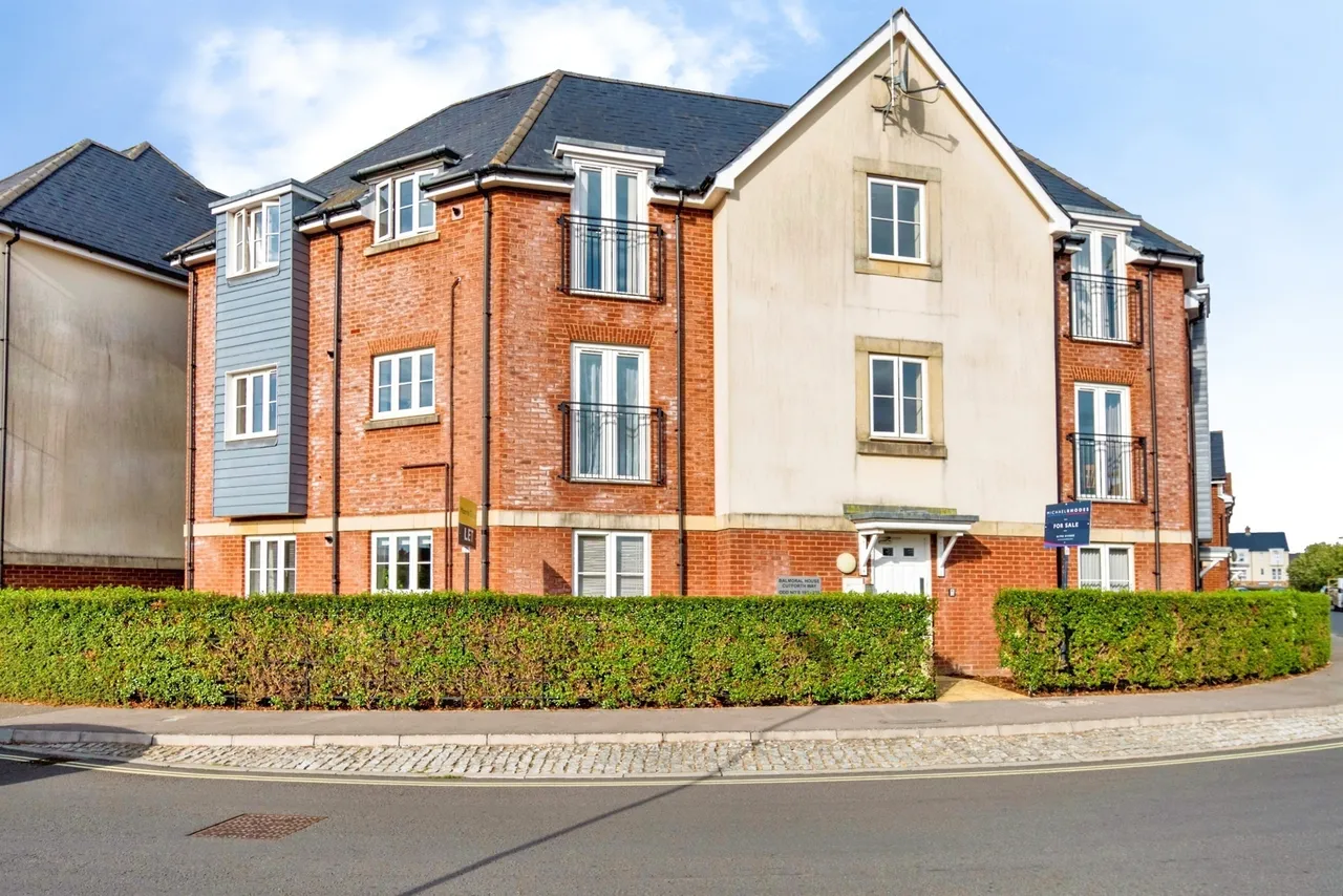 1 bed flat for sale — Cutforth Way, Abbottswood, Romsey
