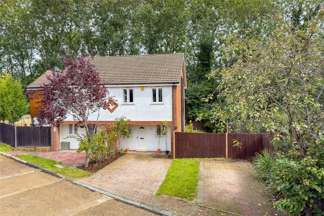 Riverford Close, Harpenden, Hertfordshire, AL5 4LY, photo 4
