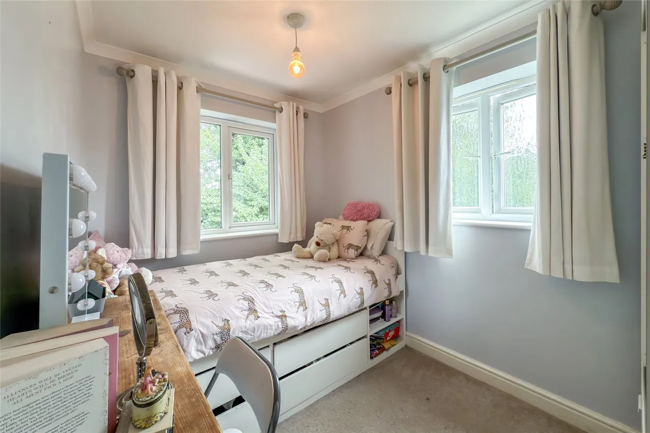 Riverford Close, Harpenden, Hertfordshire, AL5 4LY, photo 8