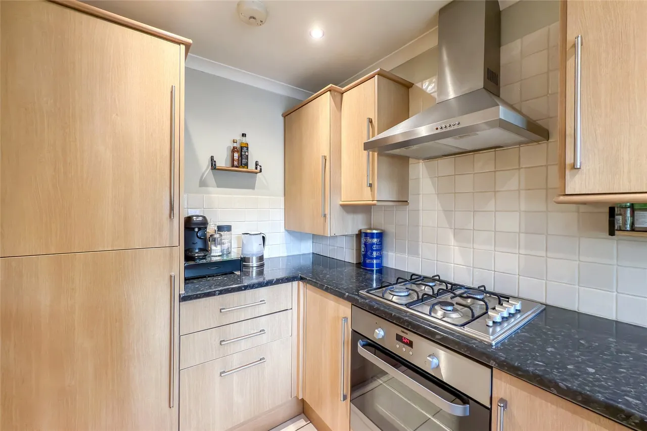 Riverford Close, Harpenden, Hertfordshire, AL5 4LY, photo 21