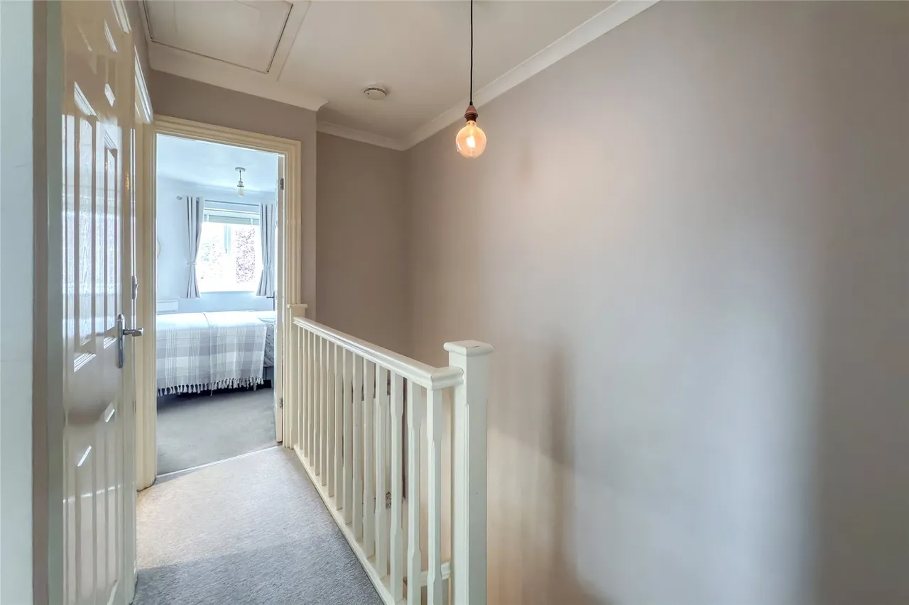 Riverford Close, Harpenden, Hertfordshire, AL5 4LY, photo 18