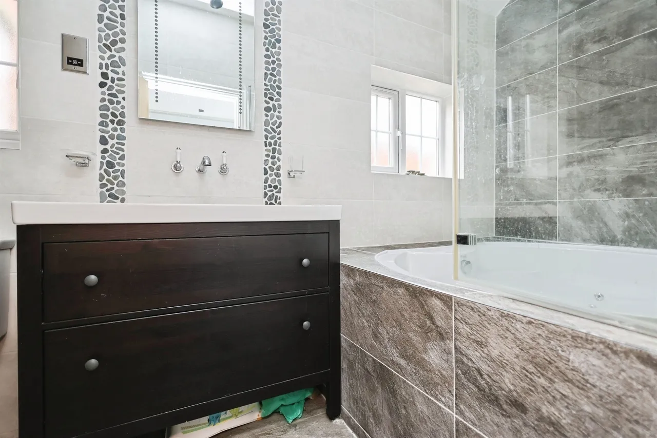 Taylor Road, Birmingham, B13, photo 16