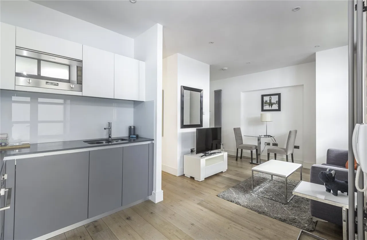 Carlow Street, Camden, NW1, photo 5