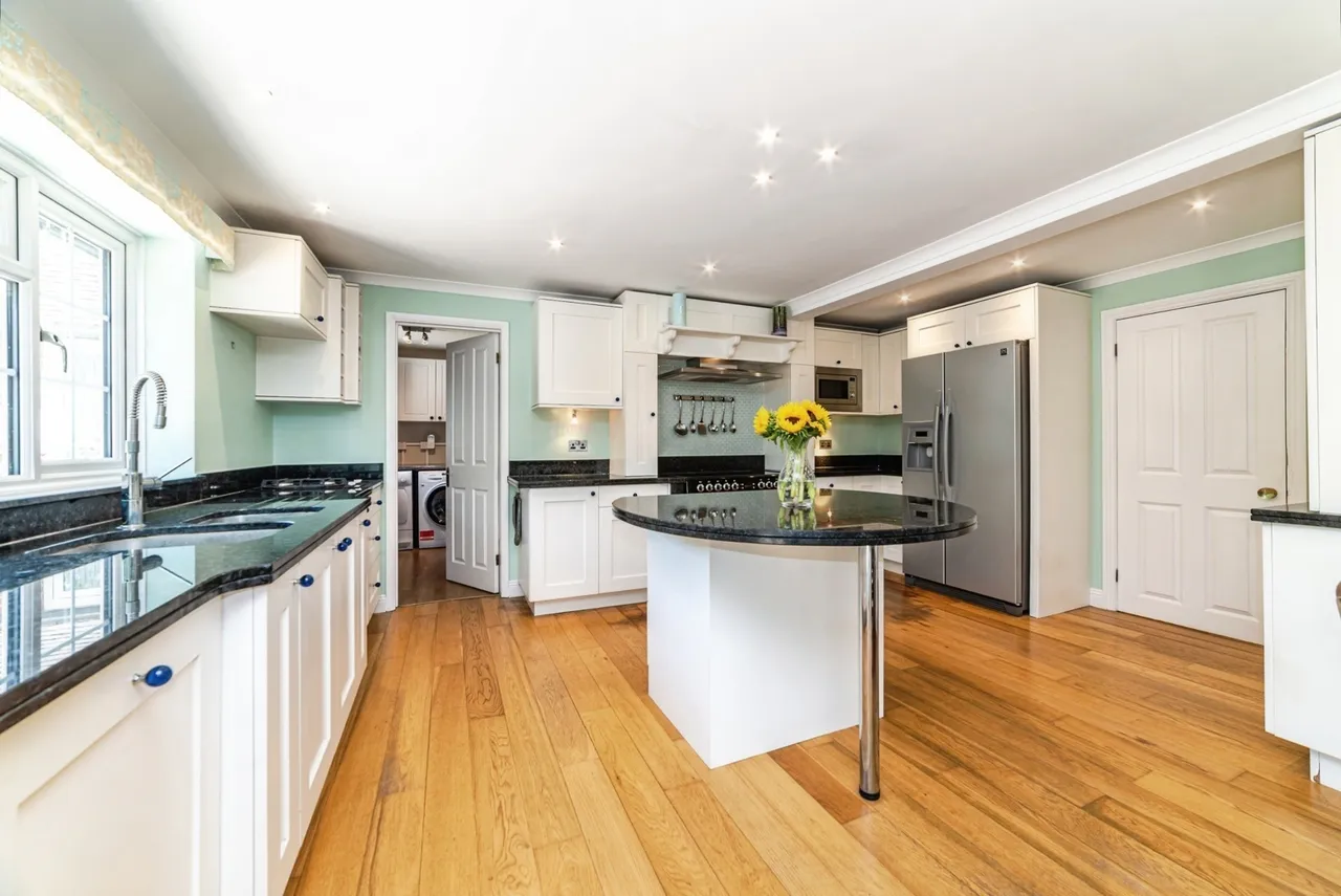 Holly Lane, Silchester, RG7, photo 4