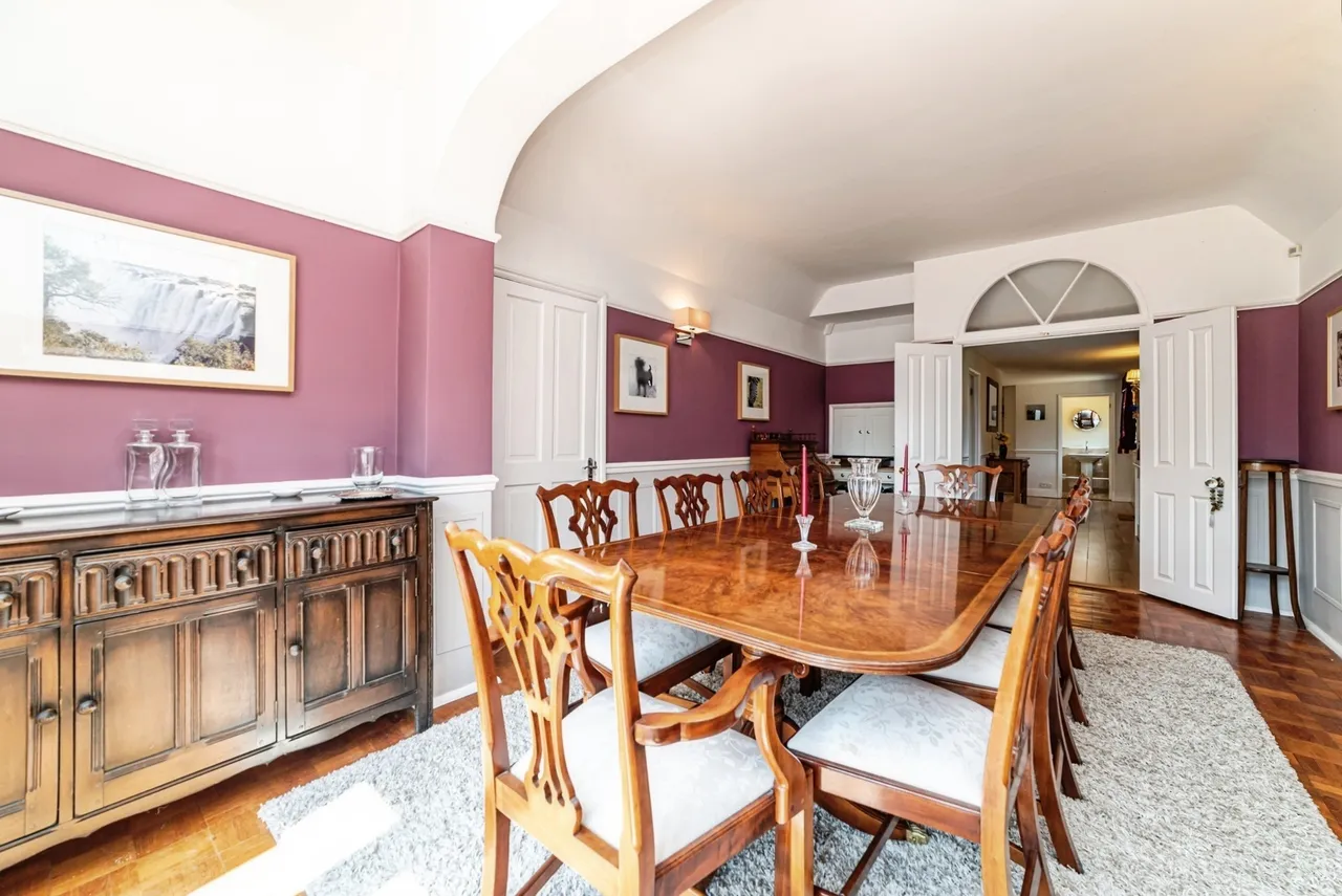 Holly Lane, Silchester, RG7, photo 12