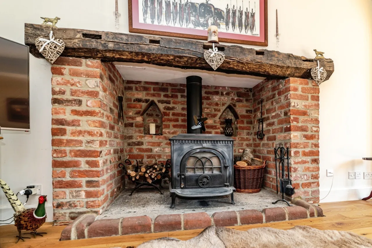 Holly Lane, Silchester, RG7, photo 14