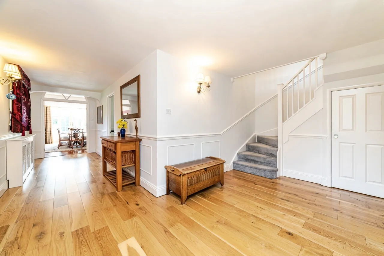 Holly Lane, Silchester, RG7, photo 25