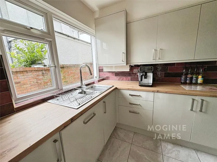 Cyncoed Road, Cyncoed, CF23, photo 12