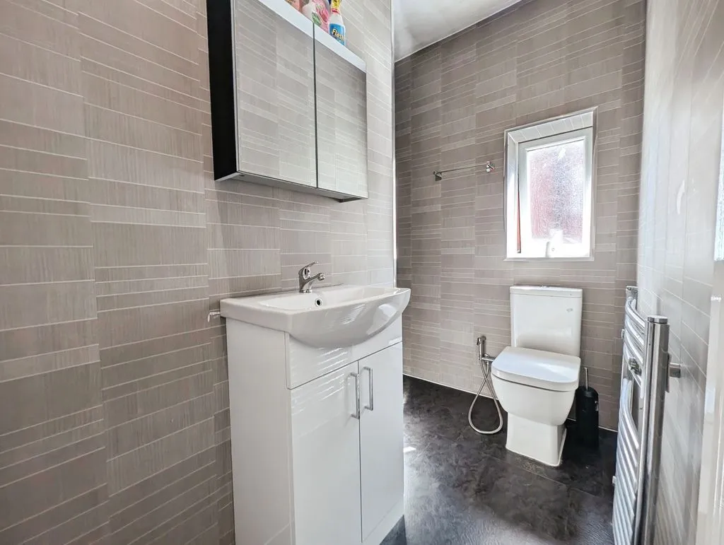 Newcastle Upon Tyne NE5 2JJ, NE5, photo 2
