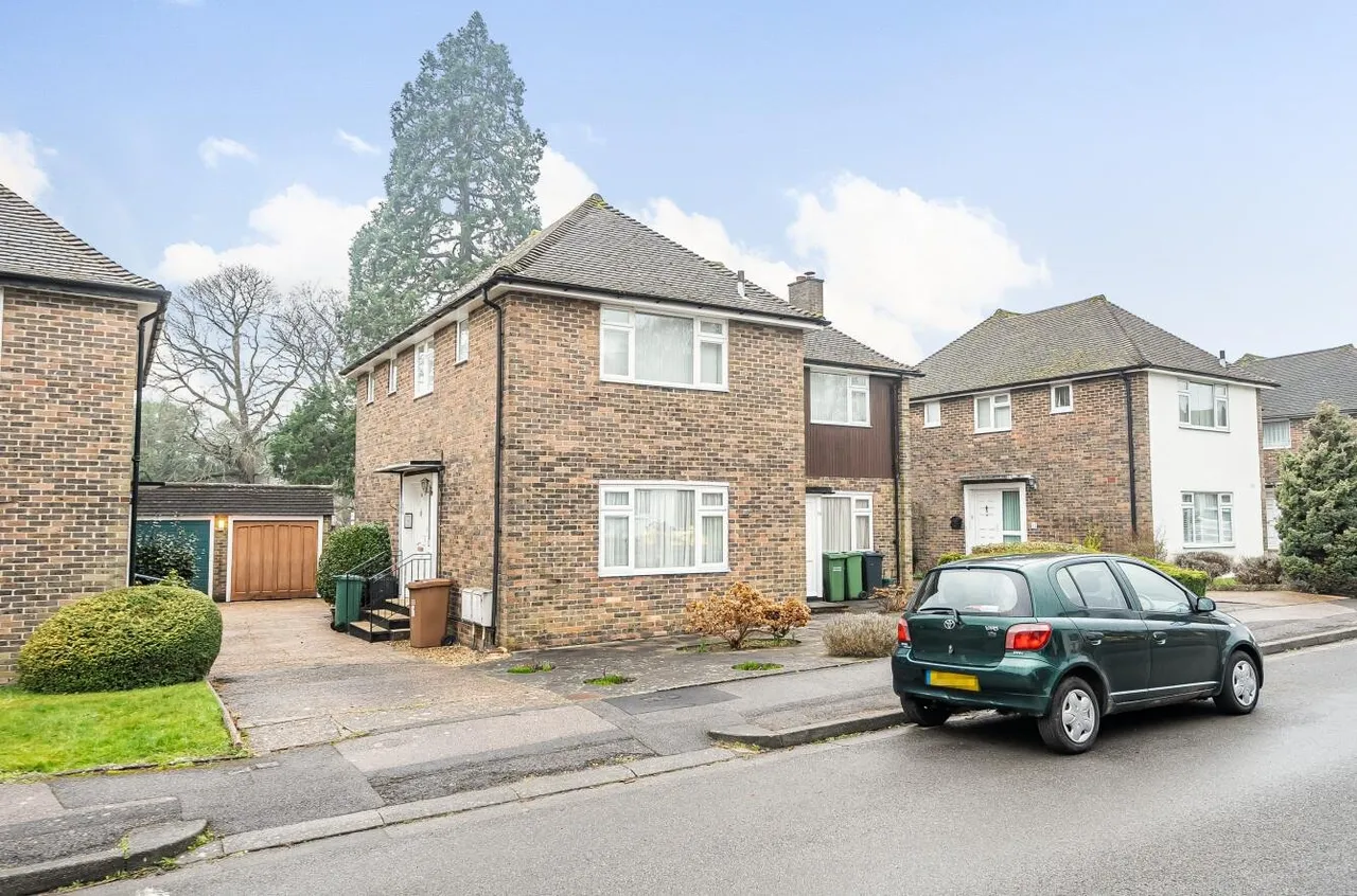 Courtlands Crescent, Banstead, SM7 2PJ, photo 20