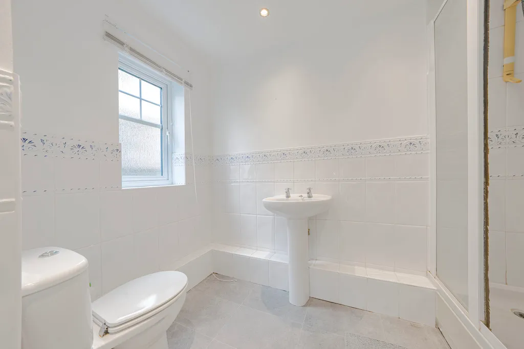Fairfield Road, Uxbridge, UB8, photo 8