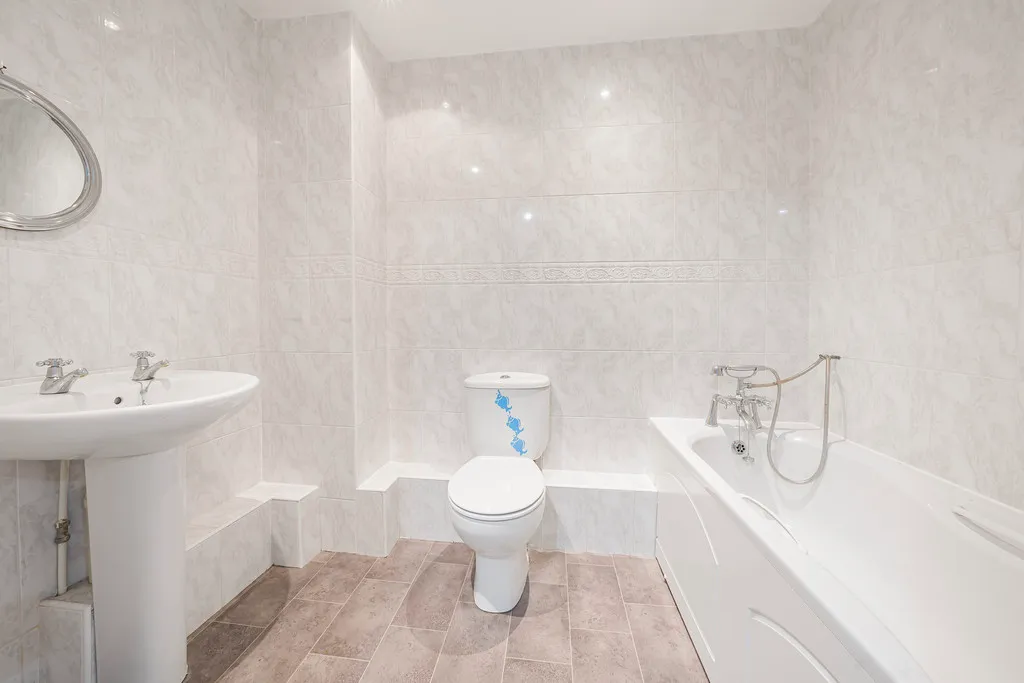 Fairfield Road, Uxbridge, UB8, photo 5