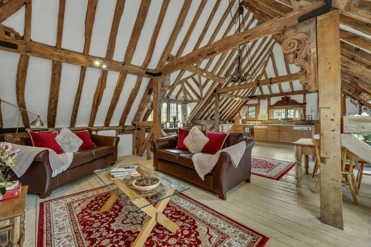 Kennel Lane, Windlesham, Surrey, GU20 6AA, photo 9