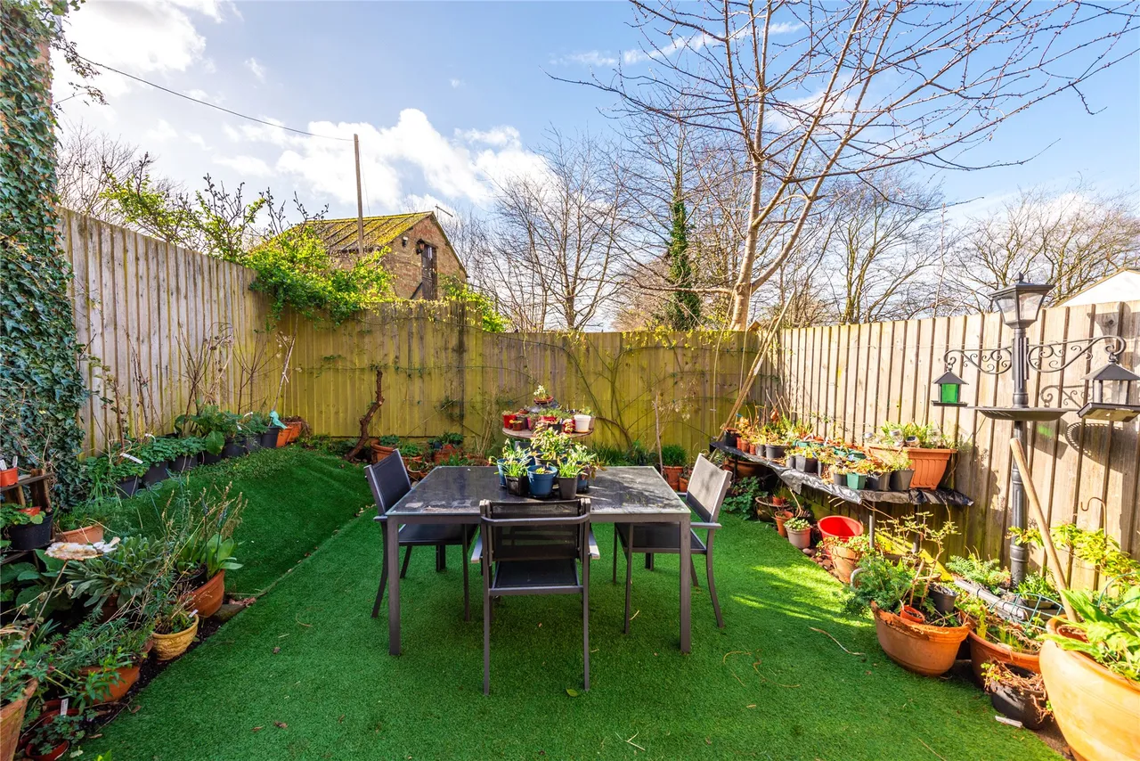 Church Road, Bow Brickhill, MK17, photo 14